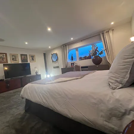 Loft Sur L'eau Avec Parking *