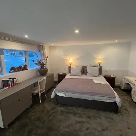 Διαμέρισμα Loft Sur L'eau Avec Parking *