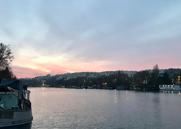 Loft Sur L'eau Avec Parking Paris